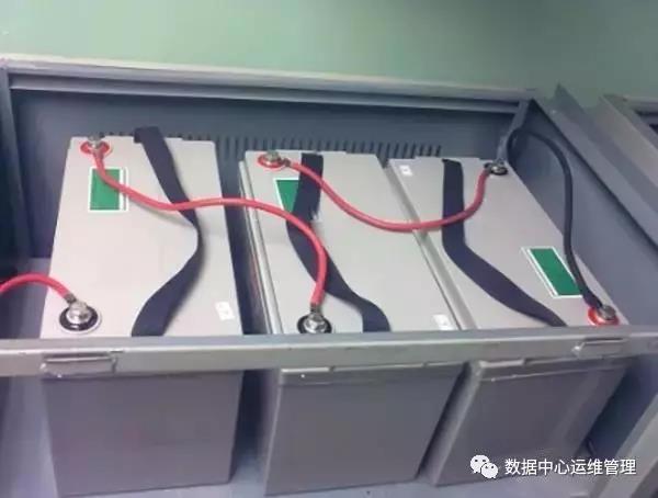 机房UPS